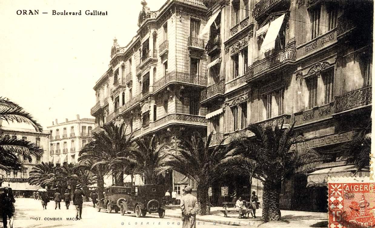BG a- 060- Bd Gallieni.JPG